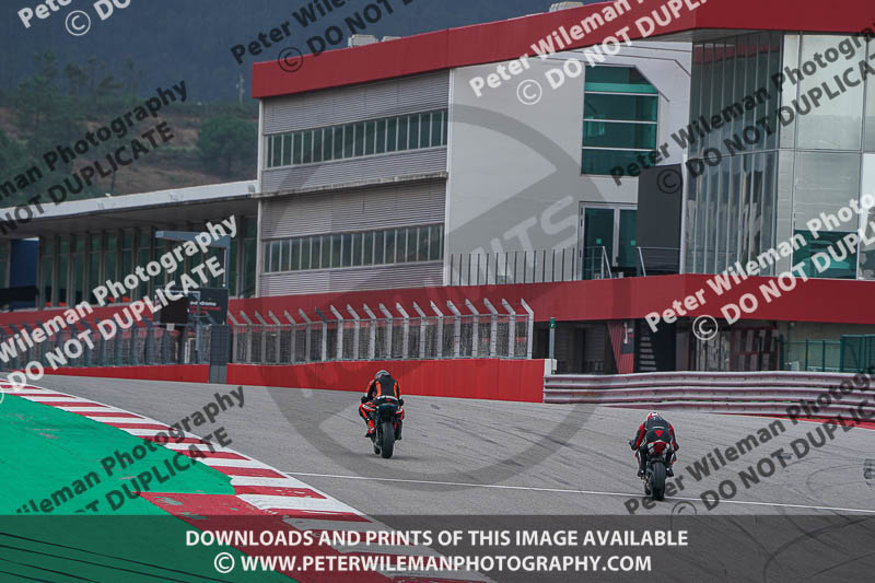 motorbikes;no limits;peter wileman photography;portimao;portugal;trackday digital images